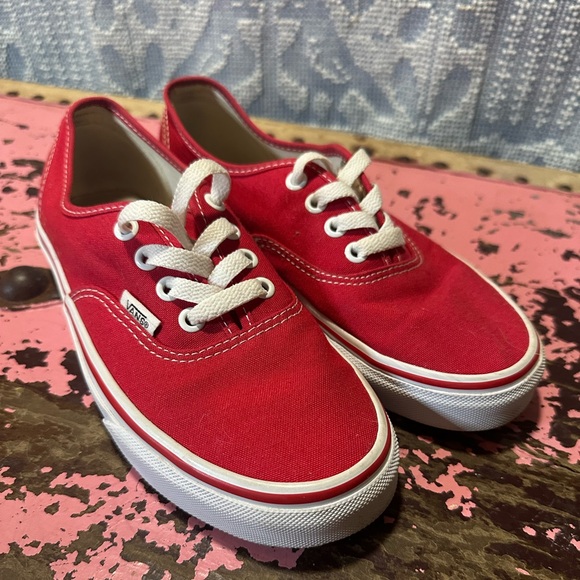 Vans Other - VANS red and white classic sz youth 4.5